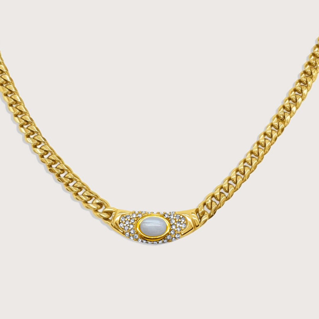 ‍Free Bella Necklace in Gold Moonstone - Raena Stones