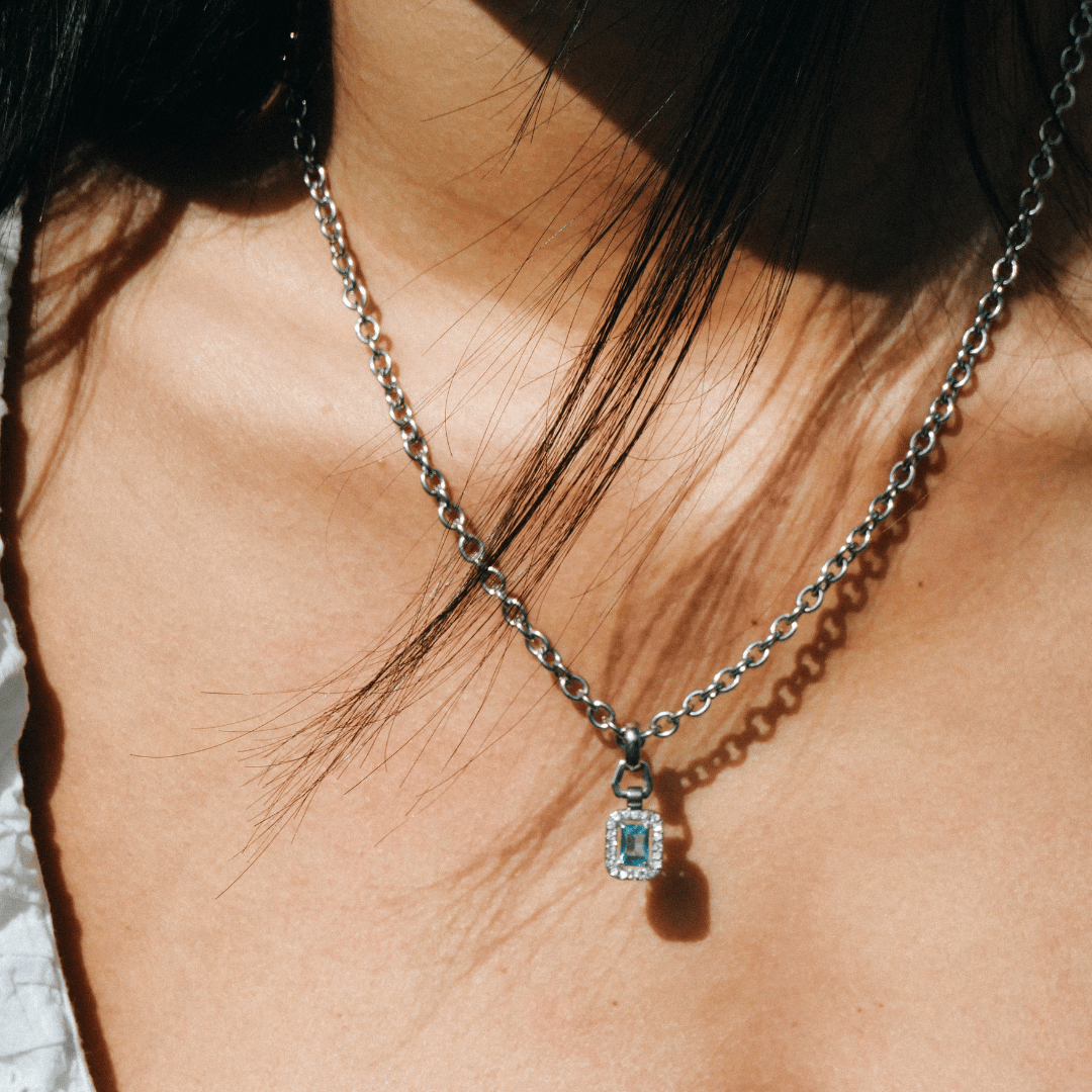 Lila Necklace in Silver - Cadena Jewellery