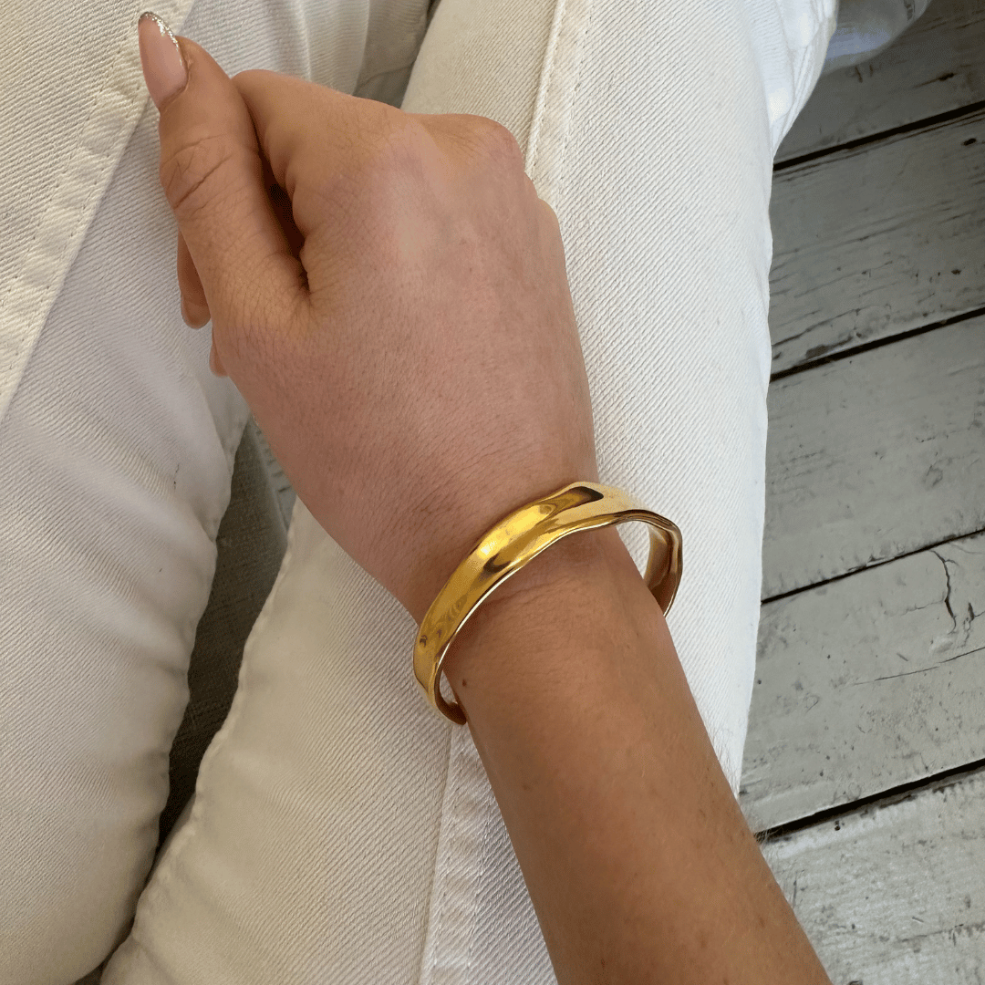 Wave Bangle - Cadena Jewellery